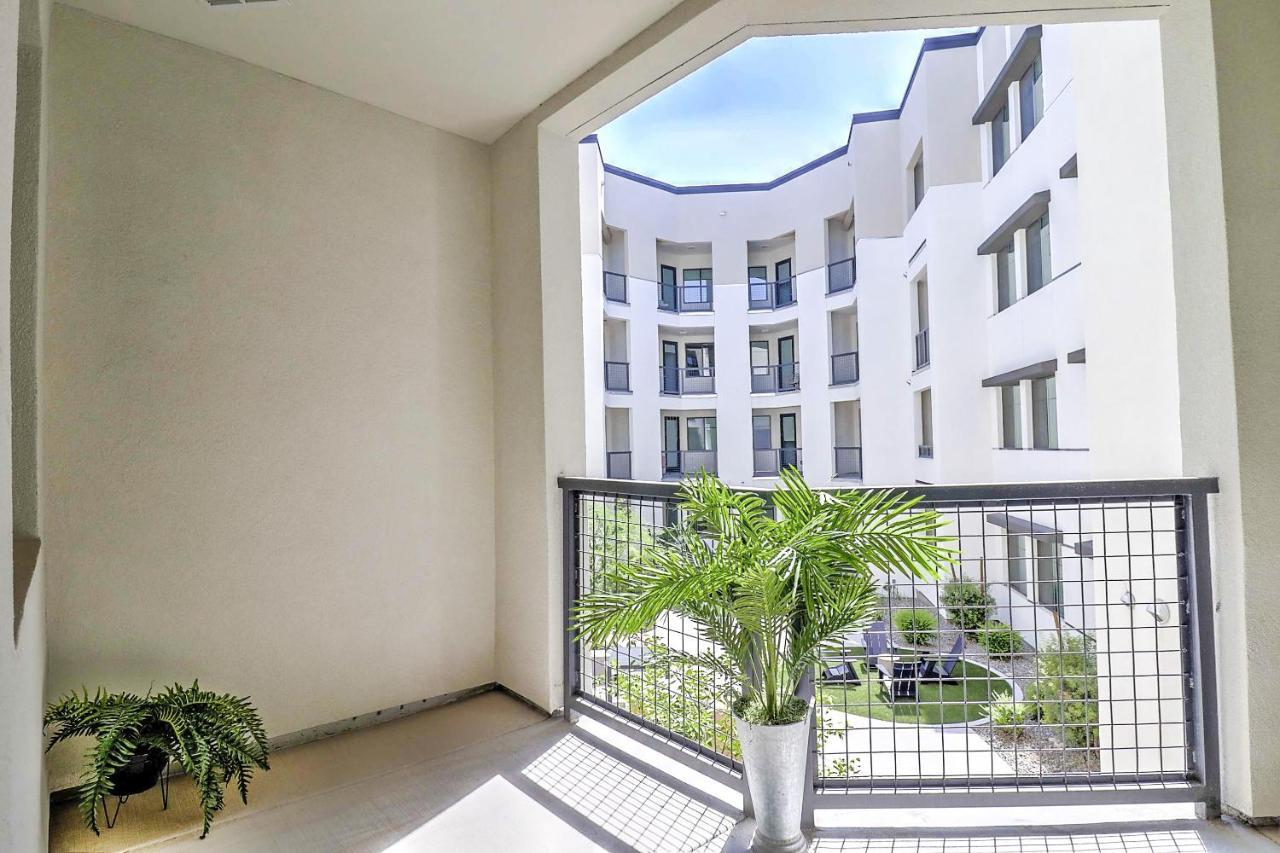 Walk Score 81-Shopping District-King Bed-Parking G2047 Скотсдейл Екстериор снимка